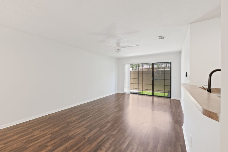 210 S Habana Ave #208C - Photo 4 of 8