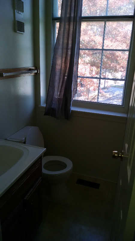 160 N York St - Photo 3 of 7