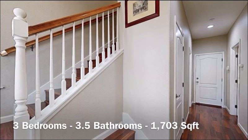 1062 Acland Way - Photo 2 of 15