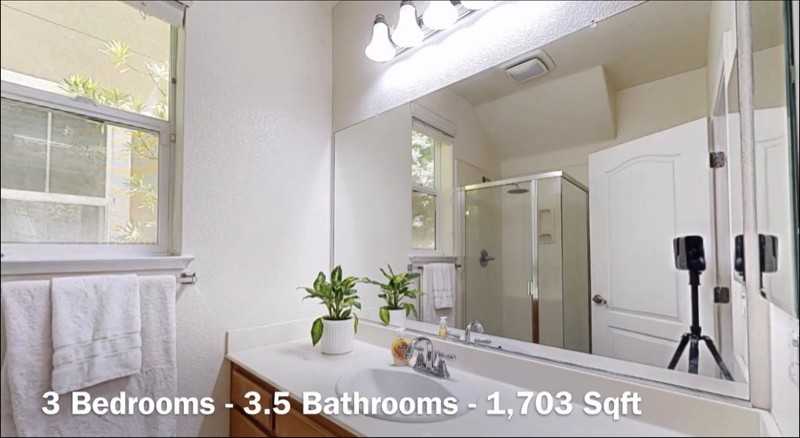 1062 Acland Way - Photo 4 of 15