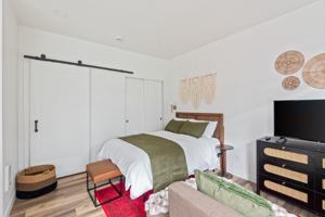 featured image of 5764 Ne Garfield Ave #C