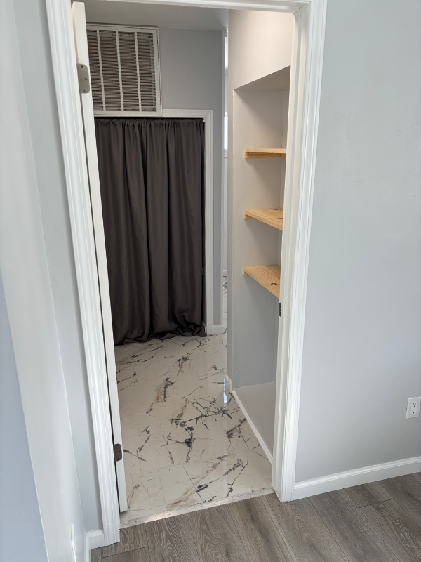 1734 Webber Ave - Photo 6 of 12