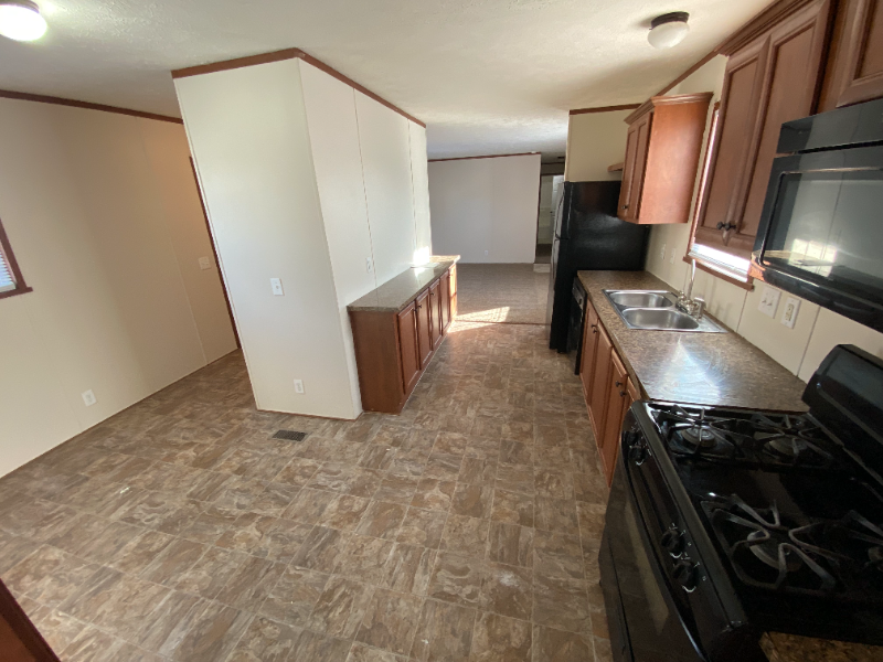 1863 Collins Ct #32 - Photo 2 of 12