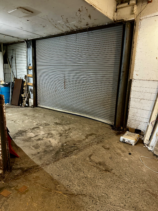 110 Commercial St - Photo 3 of 14