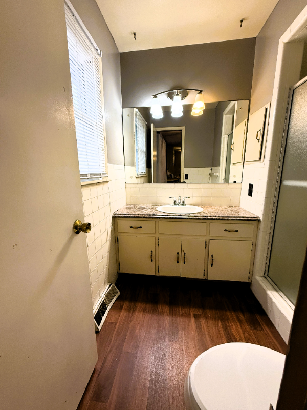 2515 N Richmond St - Photo 6 of 17