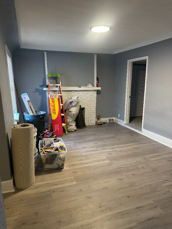 1509 W Ridgeland Ave - Photo 2 of 8