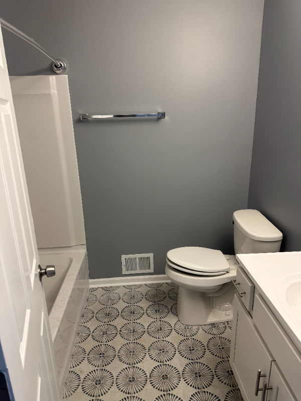 1509 W Ridgeland Ave - Photo 5 of 8