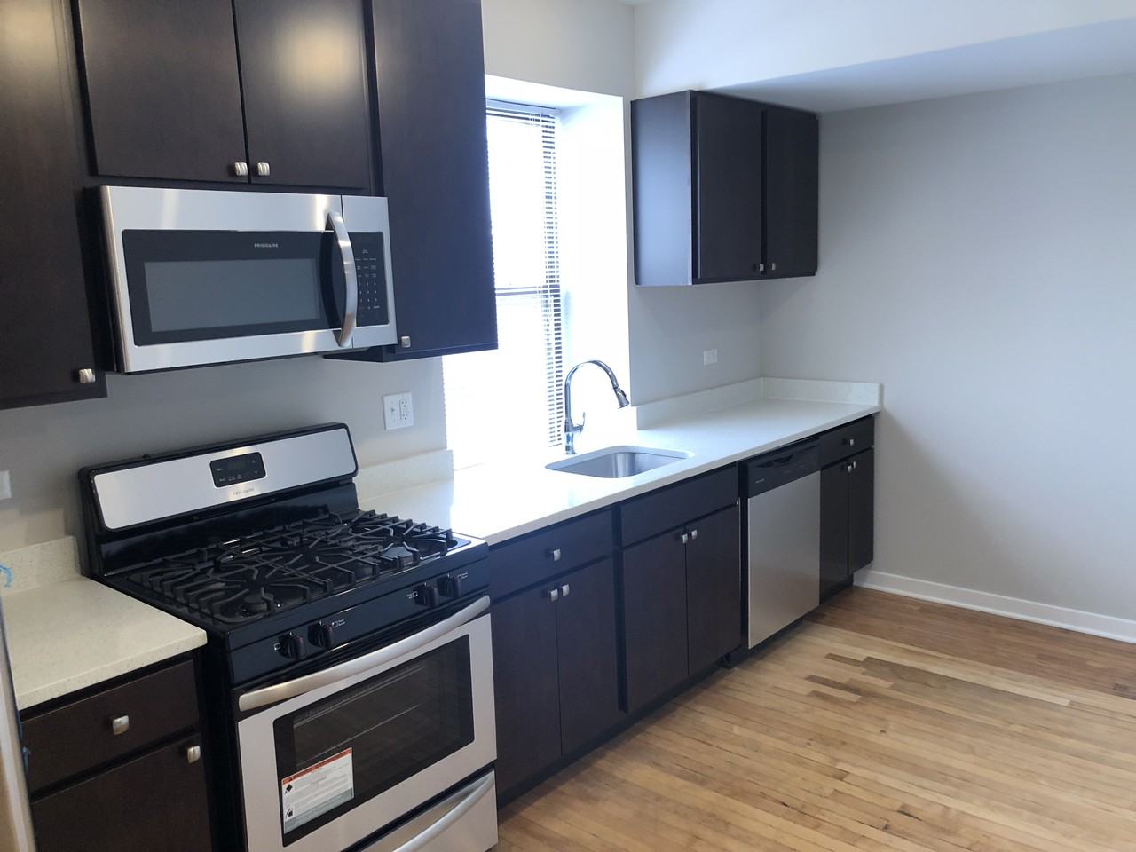 4816 N Monticello Ave #3 - Photo 6 of 15