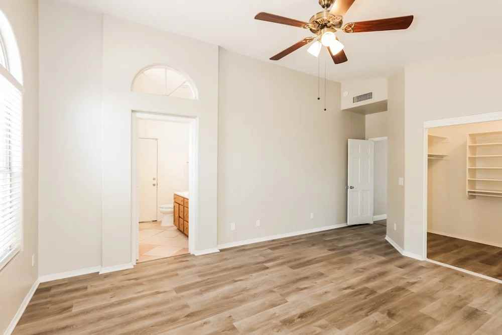 19537 N 51st Dr #NA - Photo 7 of 11