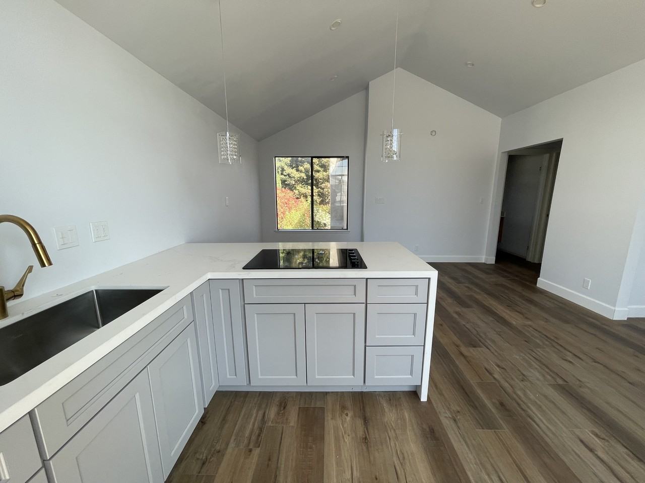 4404 Fawn Hill Ct - Photo 4 of 5