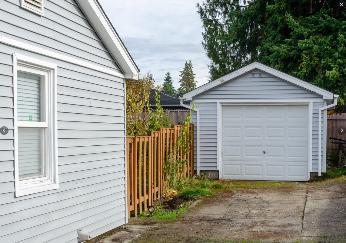 2723 Locust Ave W #NA - Photo 3 of 15