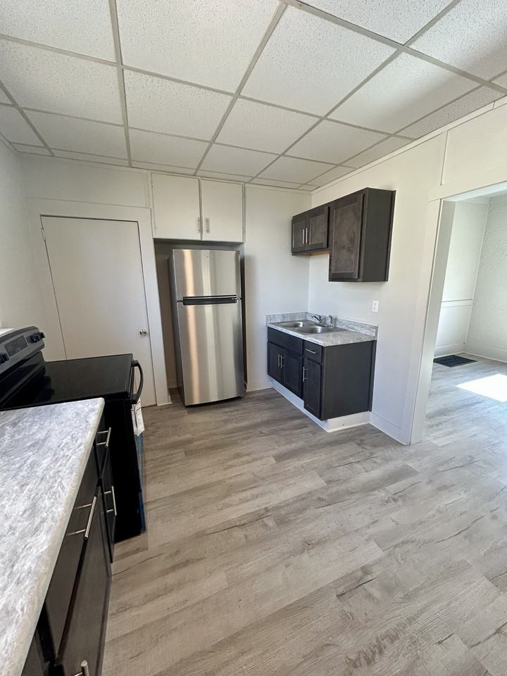 425 Brighton Blvd #NA - Photo 3 of 22