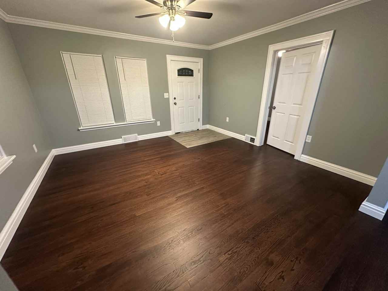 173 Elizabeth St #NA - Photo 3 of 15