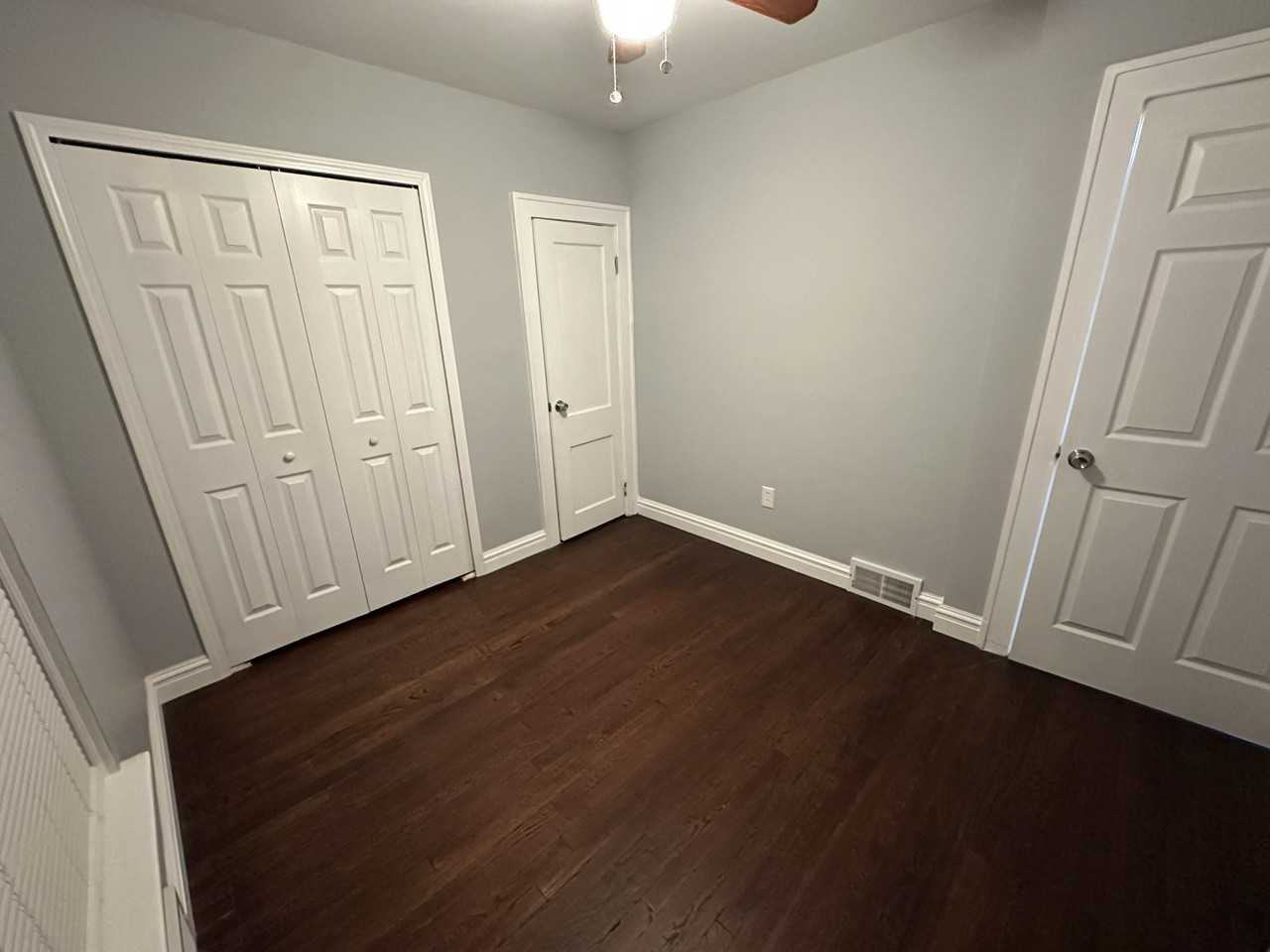 173 Elizabeth St #NA - Photo 6 of 15