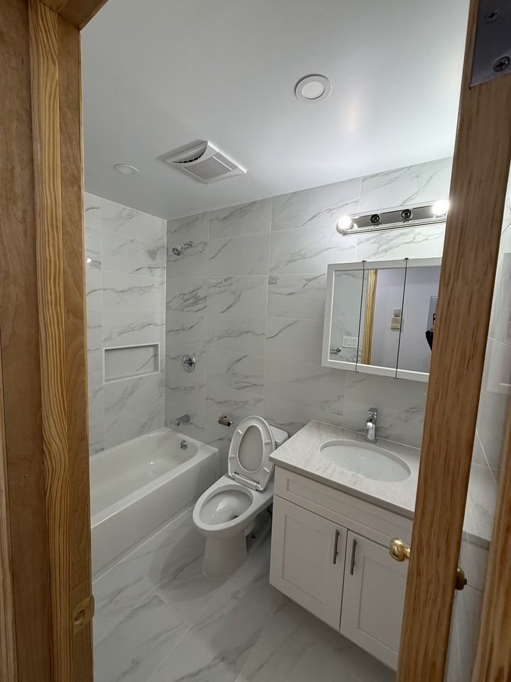 5909 48th Ave #3 - Photo 2 of 9