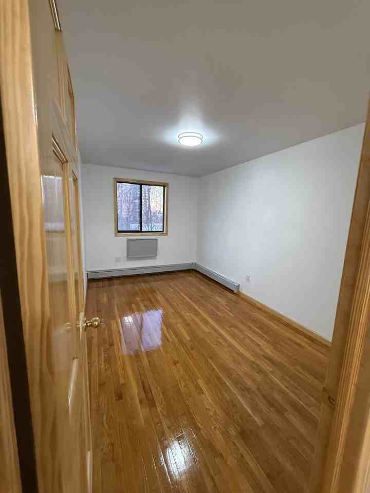 5909 48th Ave #3 - Photo 3 of 9