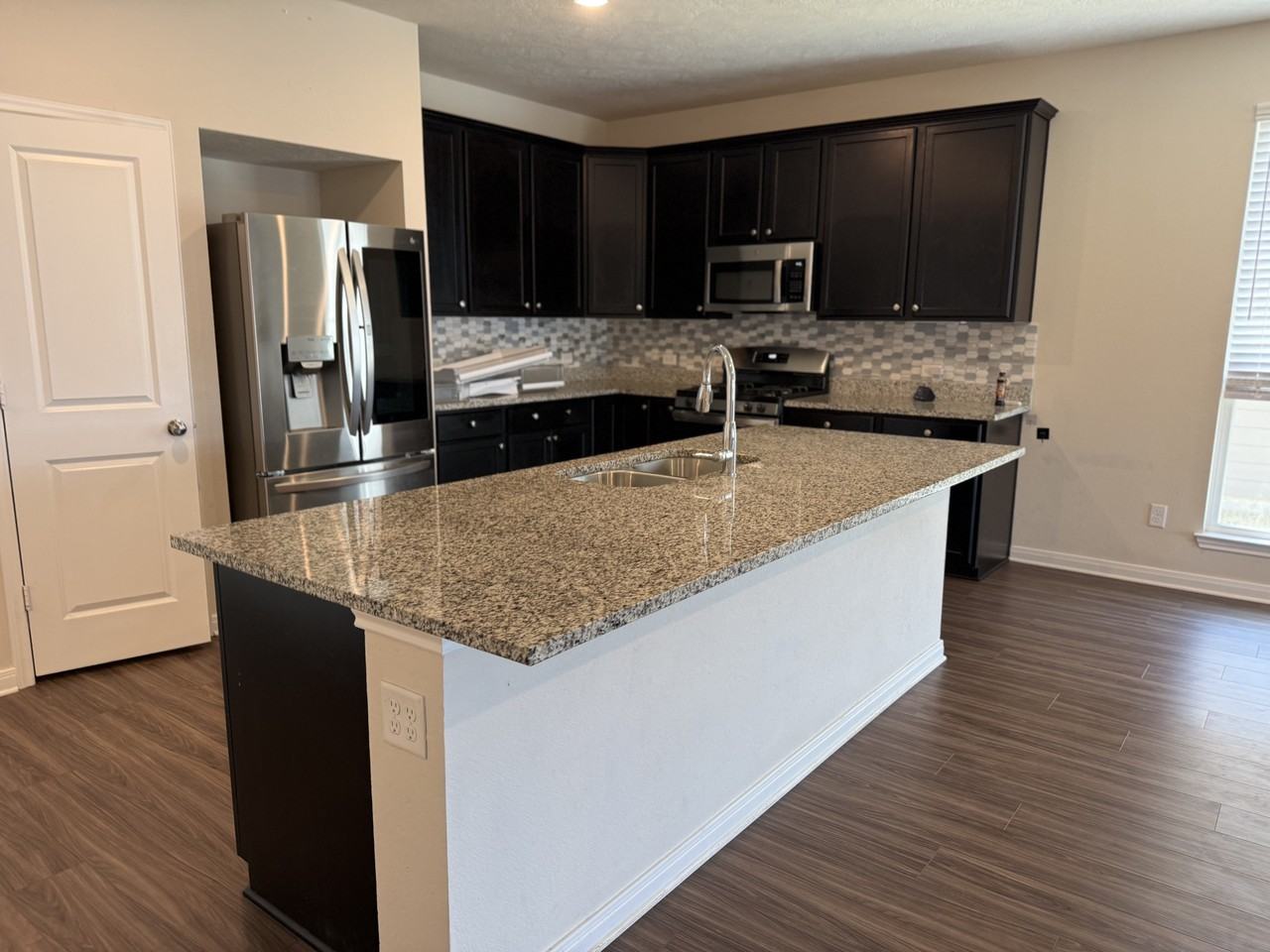 303 Camp Bowie Rd #NA - Photo 3 of 17