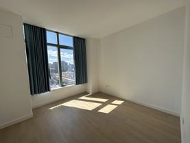 3 Court Sq #629 - Photo 1 of 1