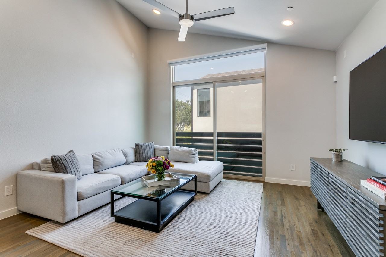 1839 Euclid Ave #2 - Photo 2 of 16