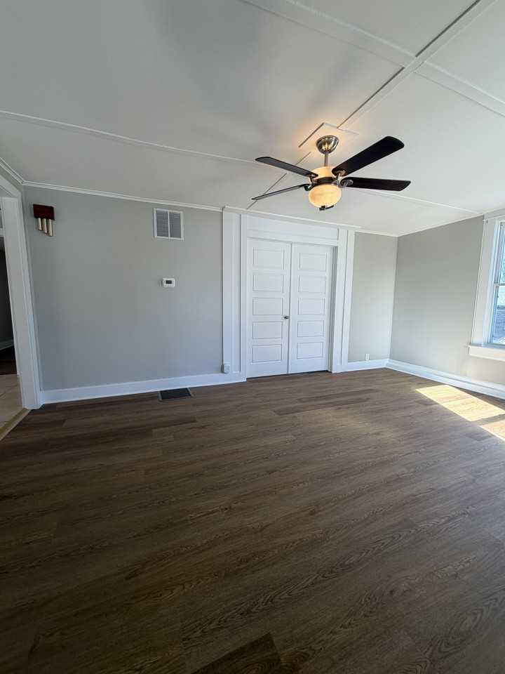 209 Kingsley Rd #NA - Photo 2 of 8