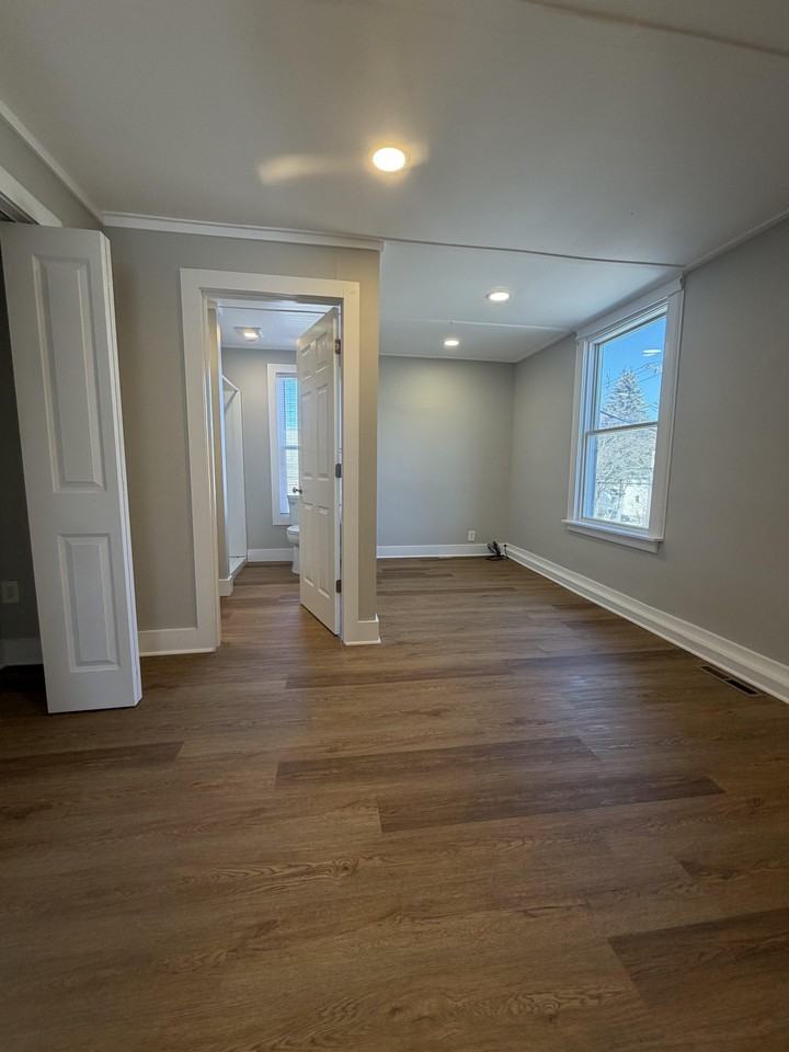 209 Kingsley Rd #NA - Photo 5 of 8