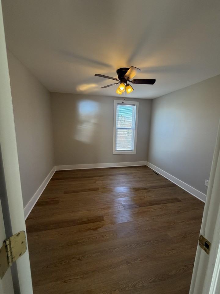 209 Kingsley Rd #NA - Photo 7 of 8