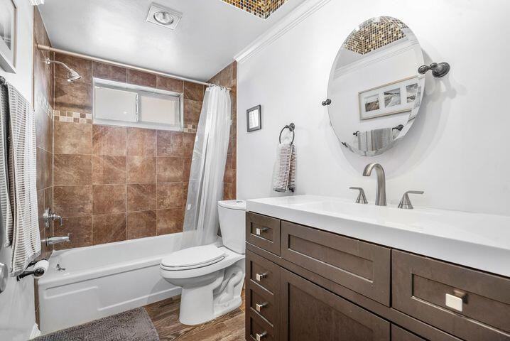 6100 Northeast 7th Avenue - Photo 7 of 7