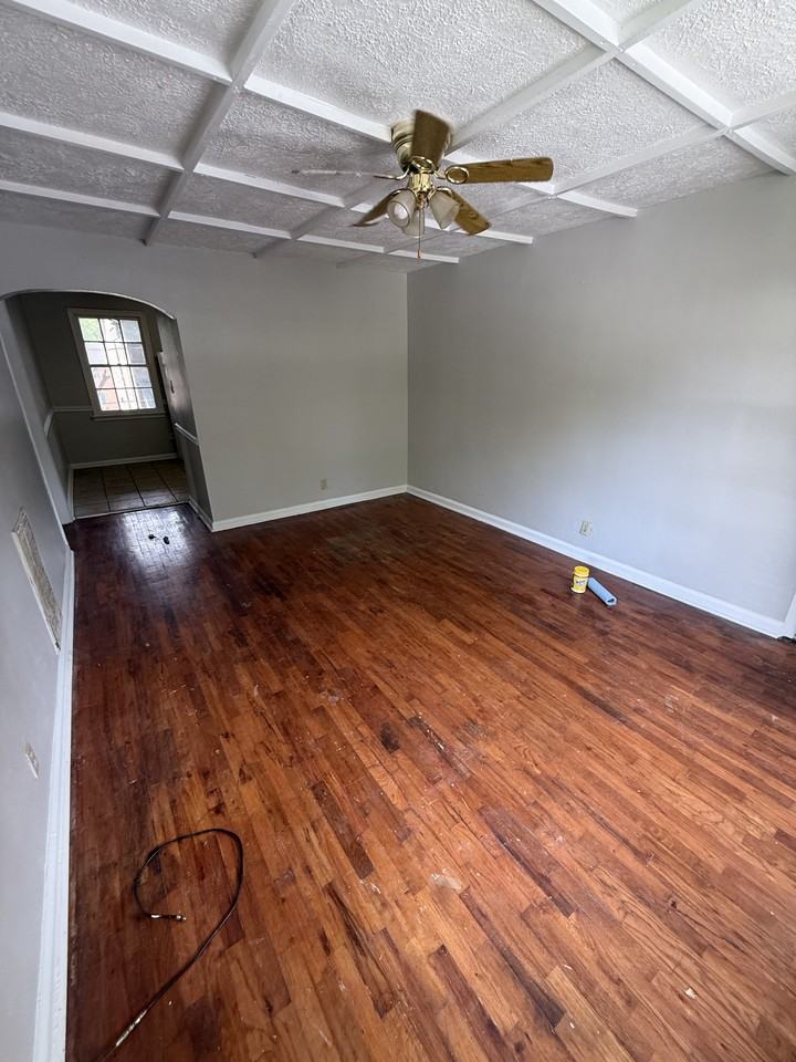 2214 14th St #C - Photo 4 of 13