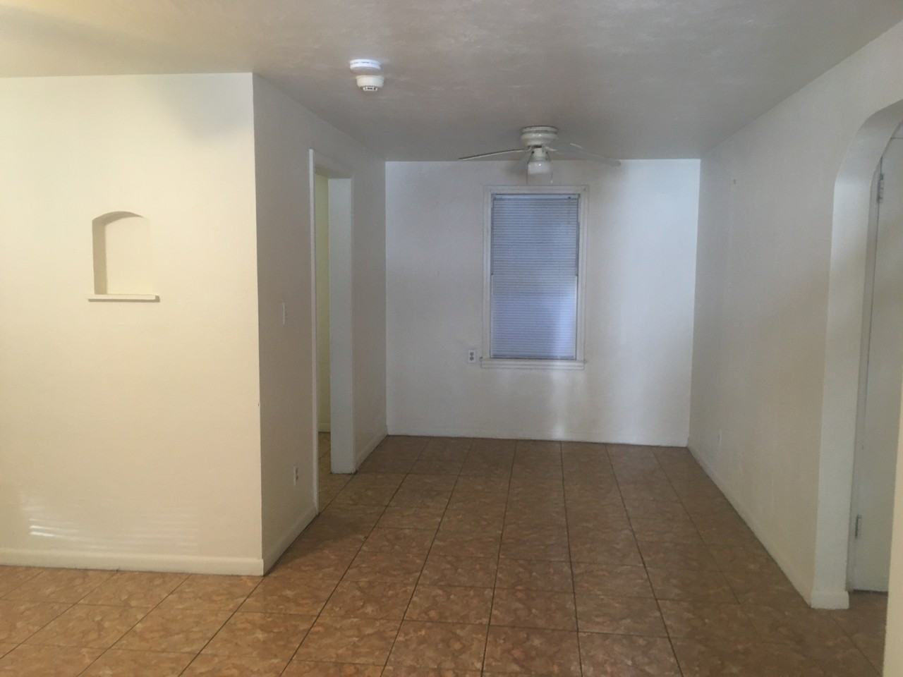 720 Washington St #1 - Photo 4 of 14