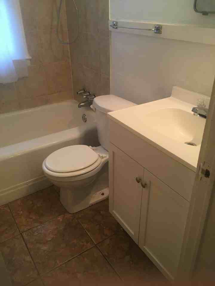 720 Washington St #1 - Photo 7 of 14