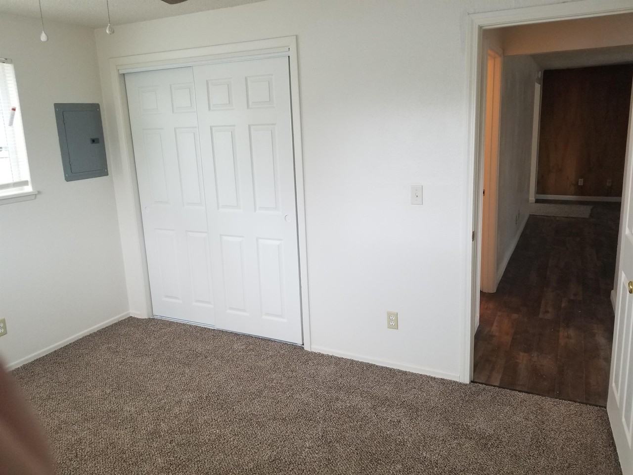 708 Norman Avenue NortheastUnit 3 #708-3 - Photo 7 of 10