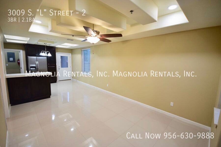 3009 S L St #2 - Photo 3 of 12