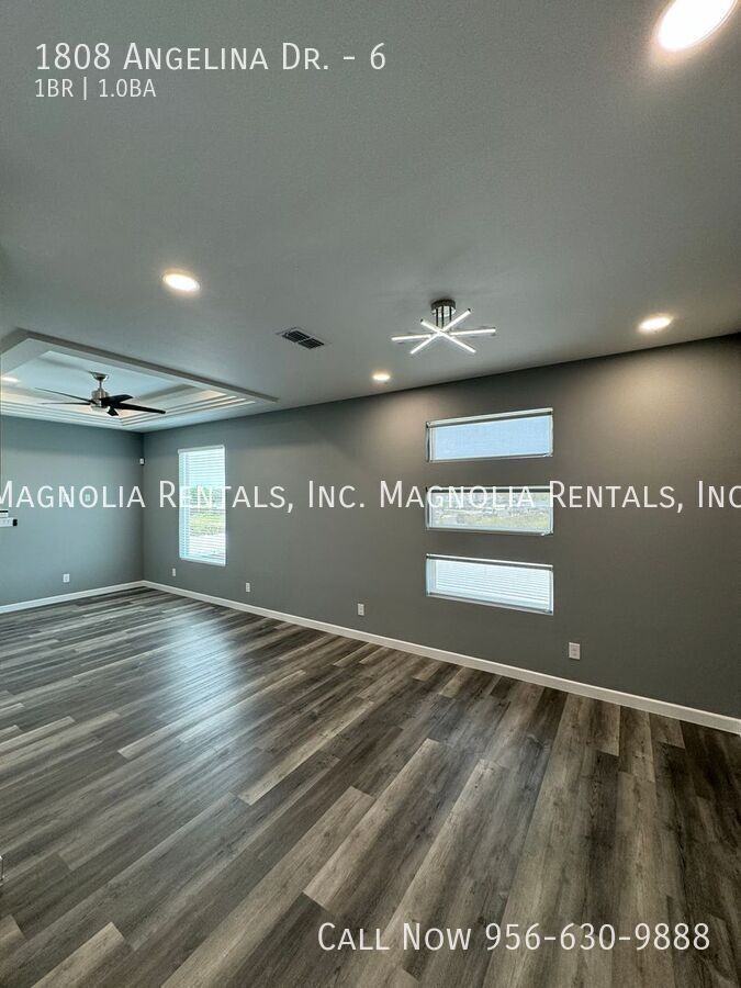 1808 Angelina Dr #6 - Photo 4 of 15