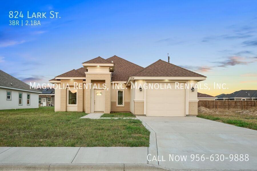 824 Lark Cir - Photo 2 of 15