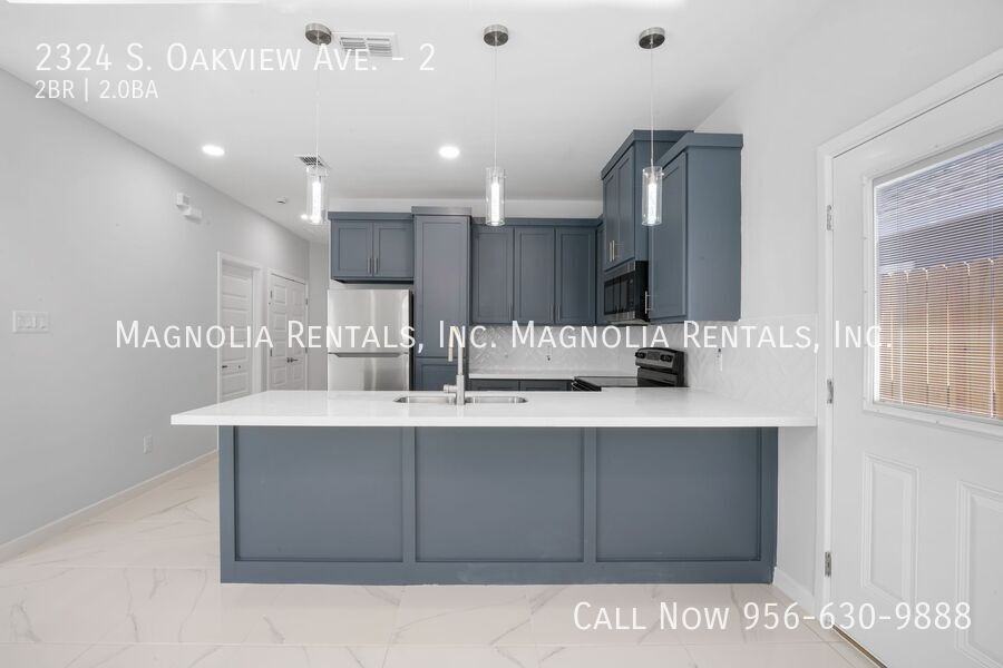 2324 S Oakview Ave #2 - Photo 4 of 12