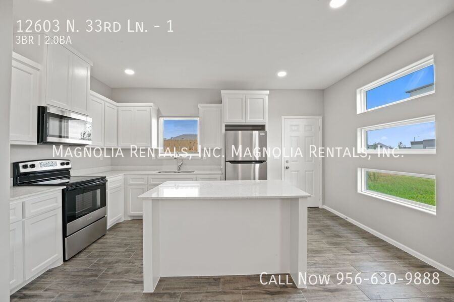 12603 N 33rd Ln #1 - Photo 4 of 15