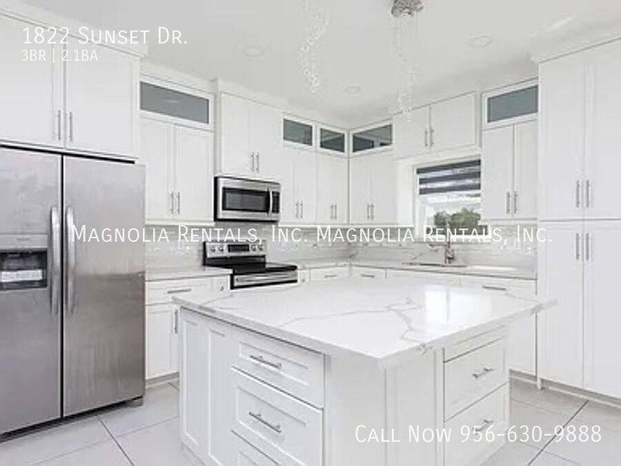 1822 Sunset Dr - Photo 5 of 15