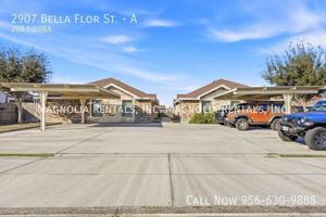 featured image of 2907 Bella Flor #A