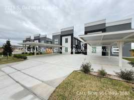 featured image of 2213 S Oakview Ave #4