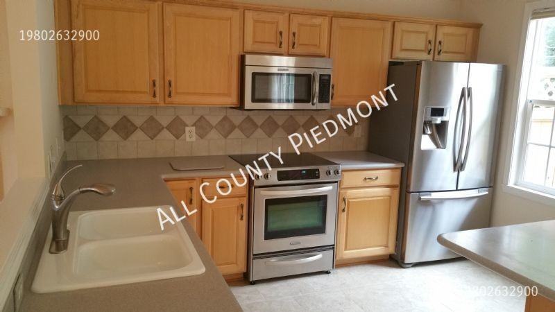 10331 Winslet Dr - Photo 7 of 16