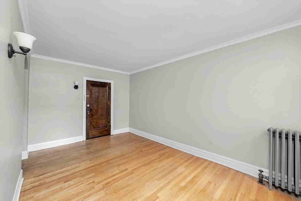 6815 21st St #1003 - Photo 5 of 27