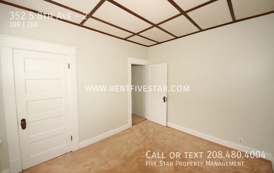 352 S 8th Ave #2 - Photo 6 of 8