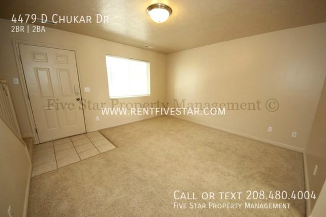 4479 Chukar Dr Apt D - Photo 4 of 13