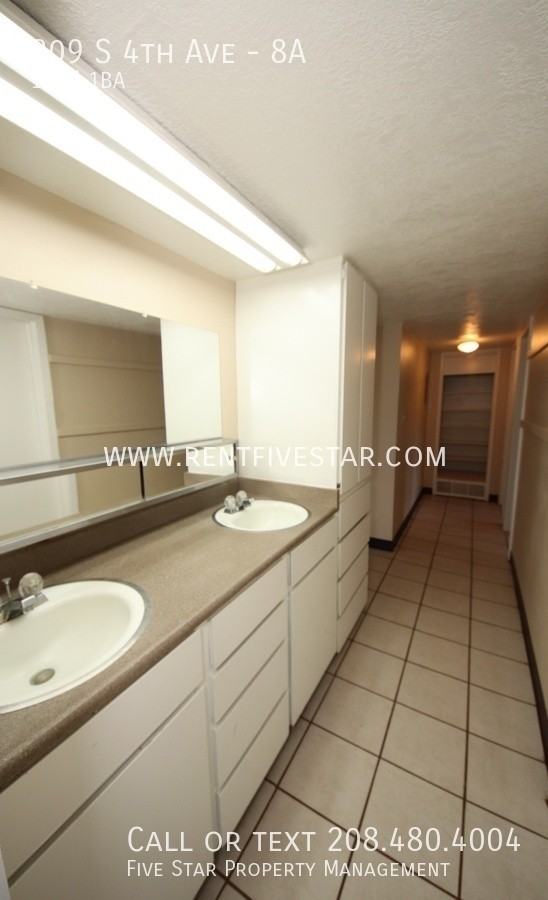 809 S 4th Ave #8A - Photo 7 of 8