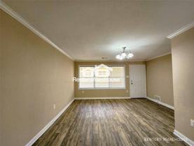 1013 14th Ave N - Photo 1 of 1