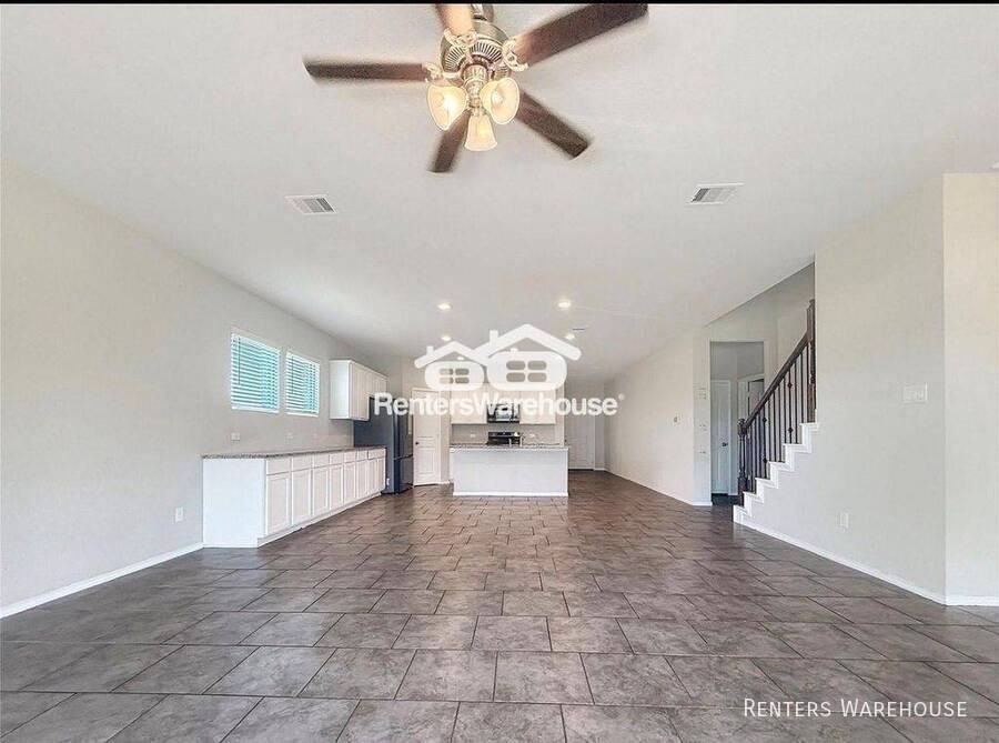 14135 Riley Creek Ct - Photo 4 of 13