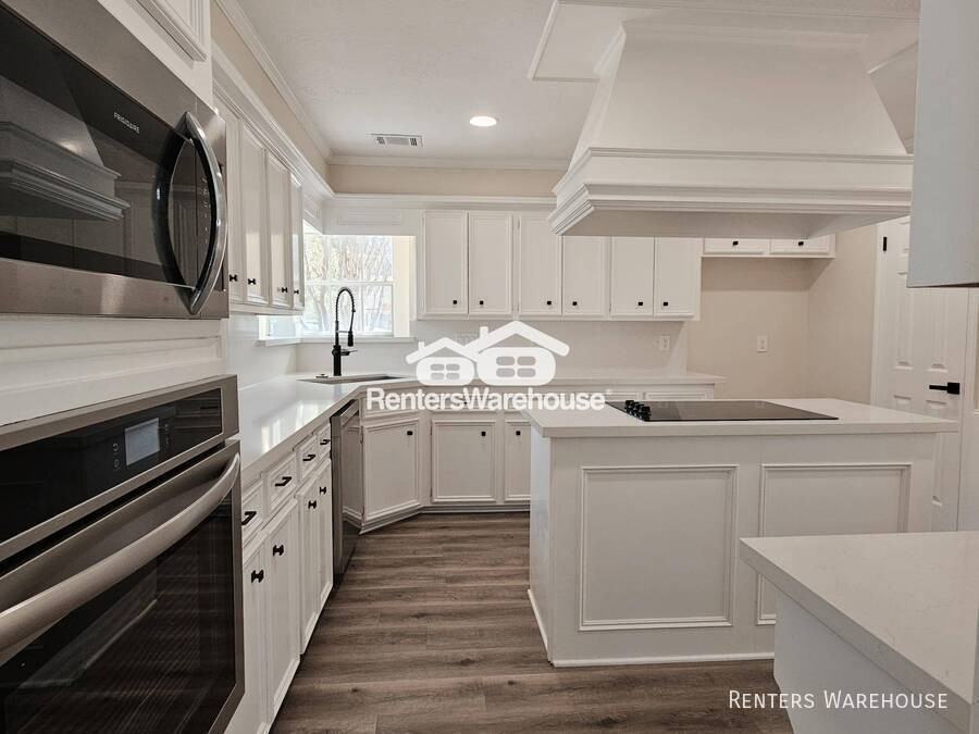 16627 Aldenham Pl - Photo 3 of 27