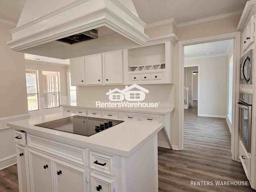 16627 Aldenham Pl - Photo 7 of 27