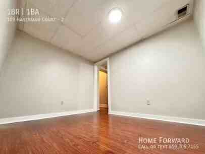 109 Hagerman Ct #2 - Photo 4 of 11