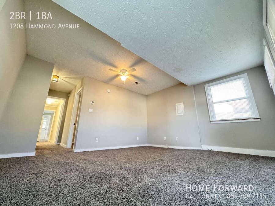 1208 Hammond Ave - Photo 5 of 12